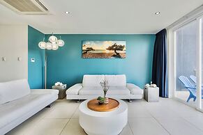 Las Islas Condominiums