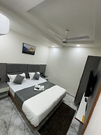 The Azone Hotel