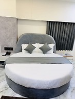 The Azone Hotel