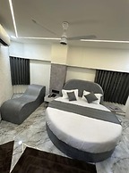 The Azone Hotel
