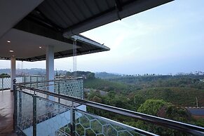 Plachoos Gardens Kuttikkanam