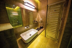 Pledge Scape Negombo