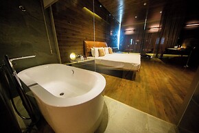 Pledge Scape Negombo