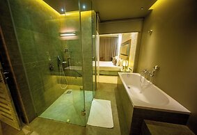 Pledge Scape Negombo
