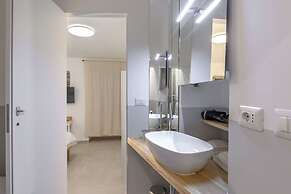 Basco Guest House