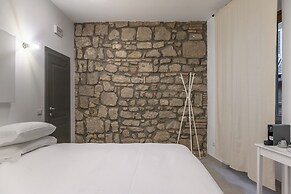 Basco Guest House