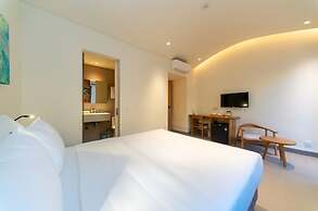 SOLANA Hotel Sunset Town Phu Quoc