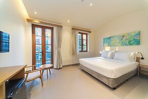 SOLANA Hotel Sunset Town Phu Quoc