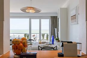 Huswell - Seafront Appartment With Stunning Views