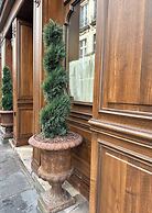 1608 Saint-Honoré