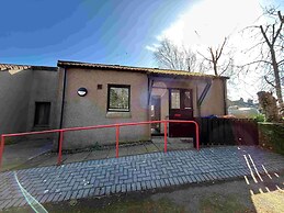 Two Bedroom Cottage in Lumsden - Contractors