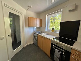 Two Bedroom Cottage in Lumsden - Contractors