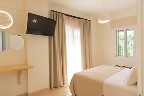 Ellinas Hotel