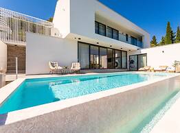 Holiday Home Good Life