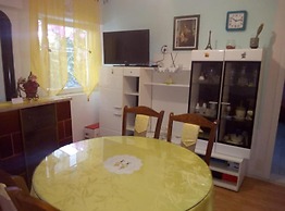 Apartments Ćubela