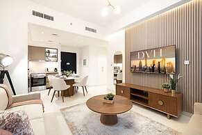 Burj Crown Lux Apartment by Dubai Mall