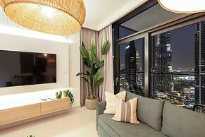 Burj Crown Lux Apartment by Dubai Mall