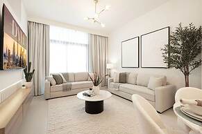 Burj Crown Lux Apartment by Dubai Mall