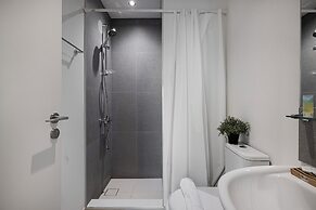Burj Crown Lux Apartment by Dubai Mall