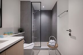 Burj Crown Lux Apartment by Dubai Mall