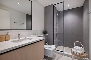 Burj Crown Lux Apartment by Dubai Mall