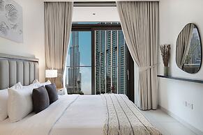 Burj Crown Lux Apartment by Dubai Mall