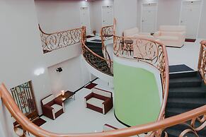 Emporis Resort