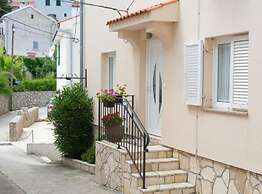 Apartment Dume