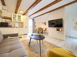Apartment Dume