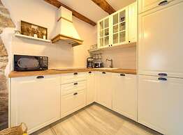 Apartment Dume