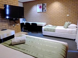 Country Home Motor Inn