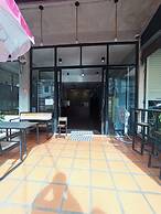 Funkymonkey Cafe&hostel