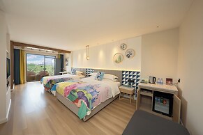 Guilin O-LIVE Social Hotel
