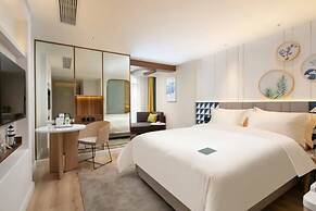Guilin O-LIVE Social Hotel