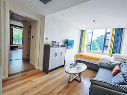 Guilin O-LIVE Social Hotel