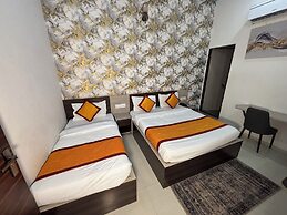 Hotel Hanuman Palace