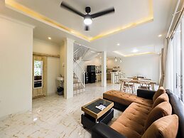 Obeh Villa Ubud Two Bedroom Private Pool