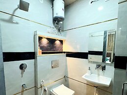 THE GRAND LUXURY STAY HOTEL