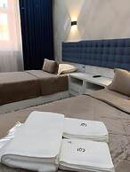 Sharq Hotel