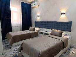 Sharq Hotel