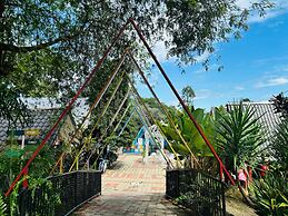 Capital O 91167 Gemilang Candi Resort
