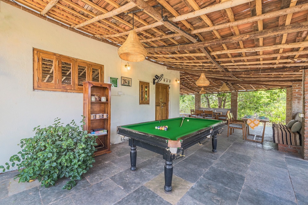 Cosmicstays Joshet Farmstay