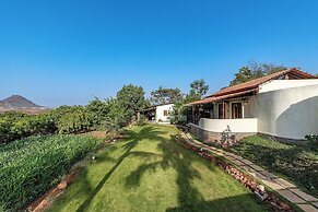 Cosmicstays Joshet Farmstay