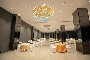 Biznotel by Pride Surat