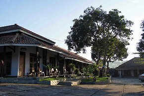 Purnama Mulia Hotel