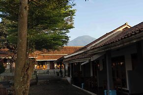 Purnama Mulia Hotel