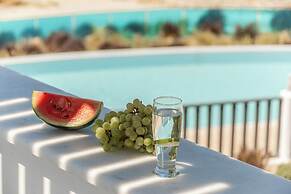 Nilea Island Living