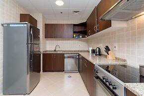 3BR Townhouse w Private Pool