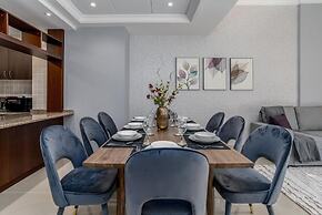 3BR Townhouse w Private Pool
