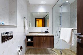 LUX 1BR Near B.khalifa
